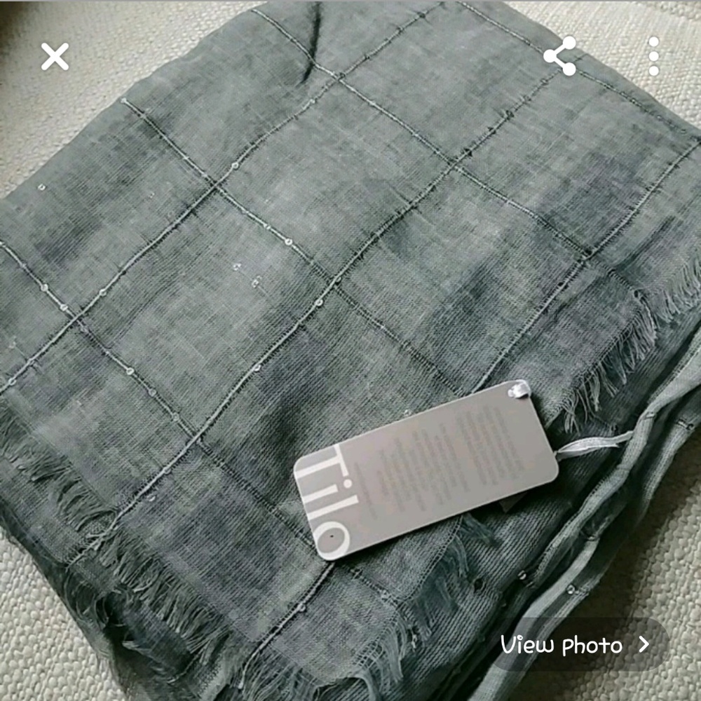 Ladies scarf